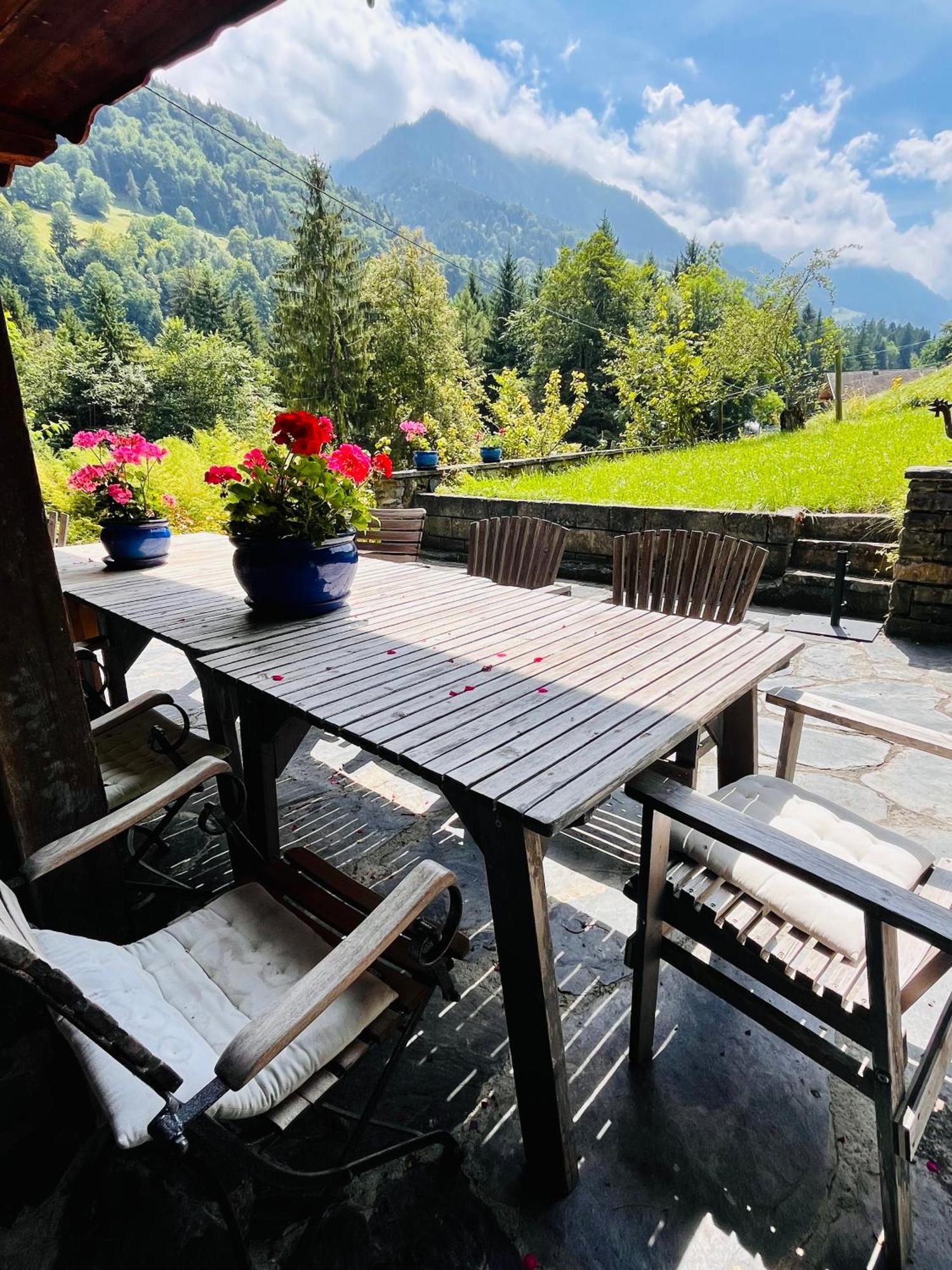Aparthotel Mountain River Resort Val dʼIlliez Kültér fotó